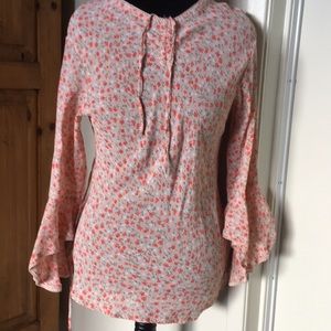 DCC Missy Floral Top with Ruffled Sleeves
